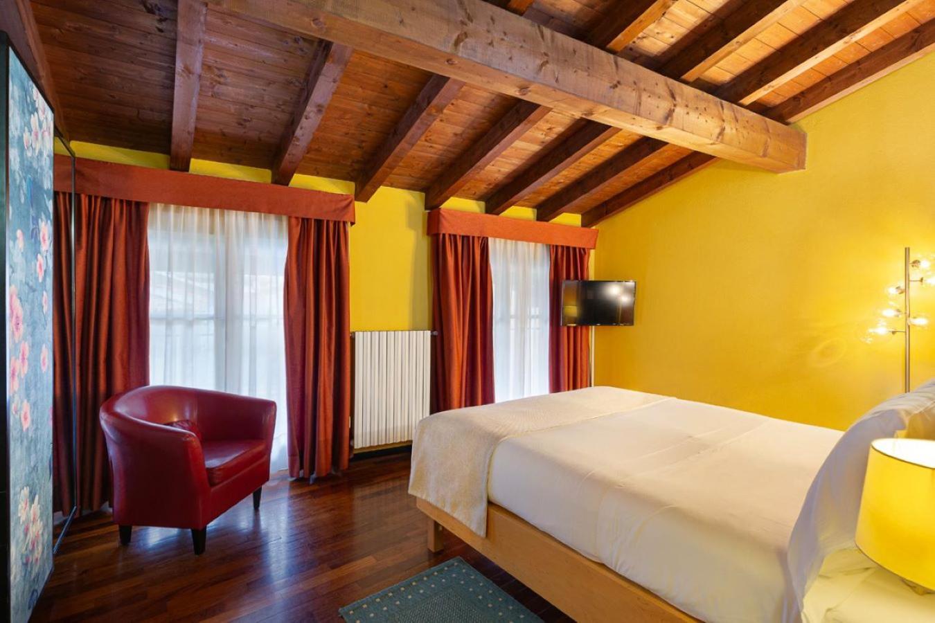 Hotel Ancora Verbania Exterior foto